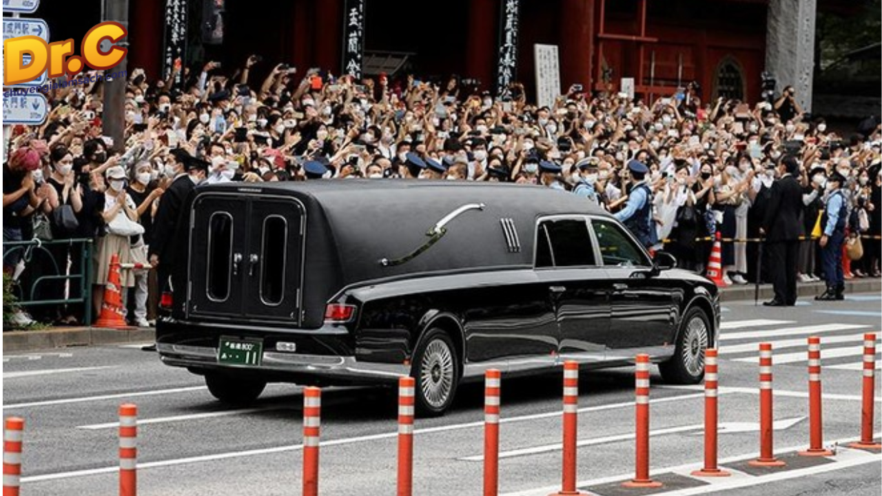 Cố Thủ tướng Nhật Bản Shinzo Abe được hỏa táng Cố Thủ tướng Nhật Bản Shinzo Abe được hỏa táng